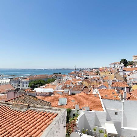 דירות Lisbon Alfama Street View מראה חיצוני תמונה