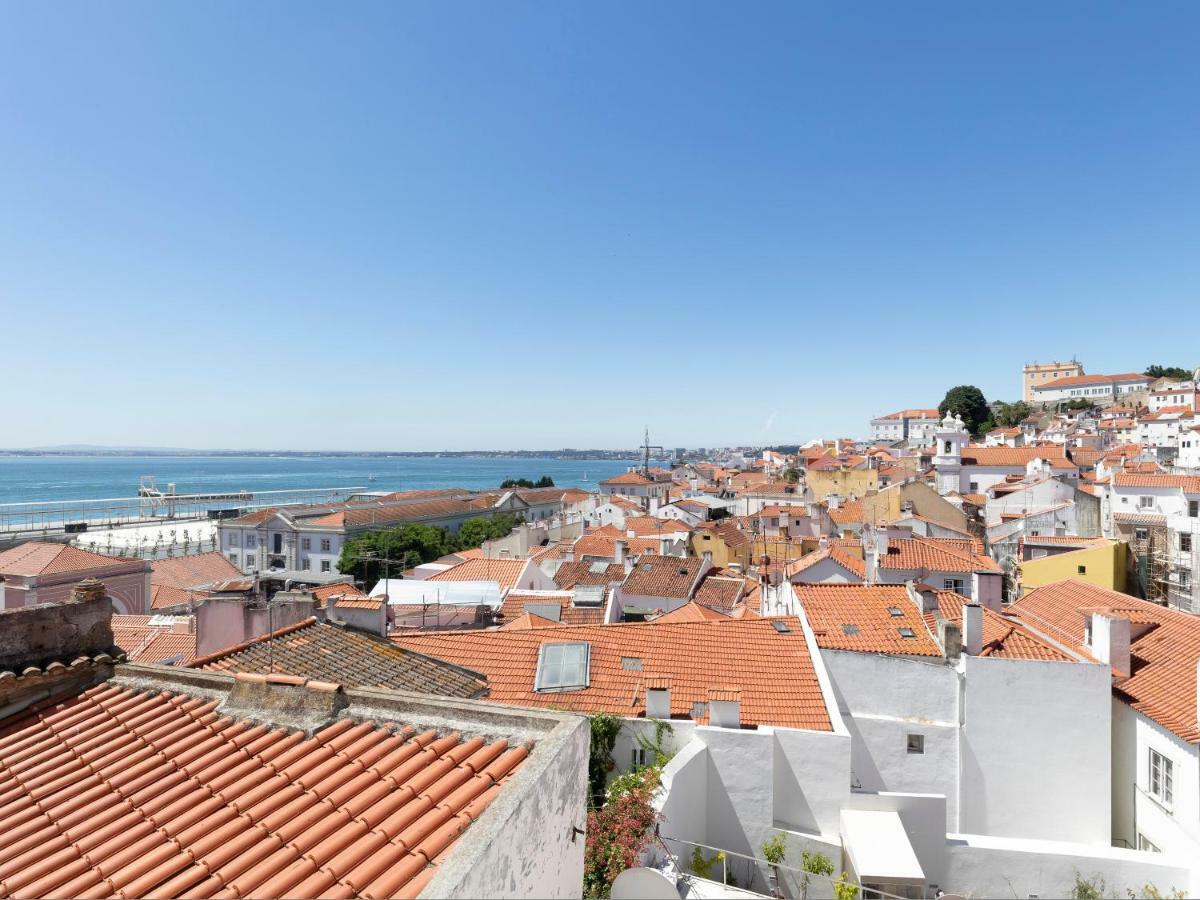 דירות Lisbon Alfama Street View מראה חיצוני תמונה