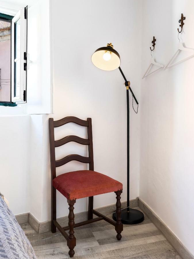 דירות Lisbon Alfama Street View מראה חיצוני תמונה