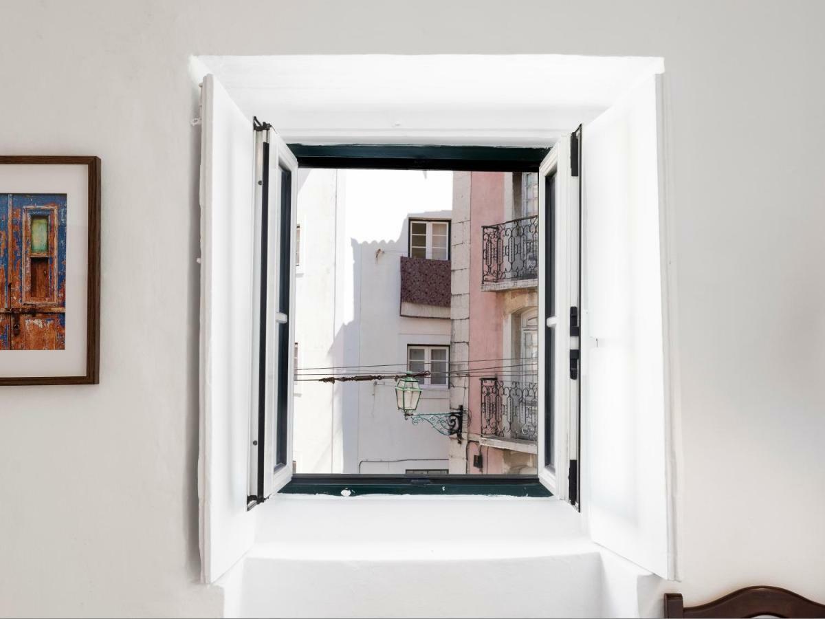 דירות Lisbon Alfama Street View מראה חיצוני תמונה